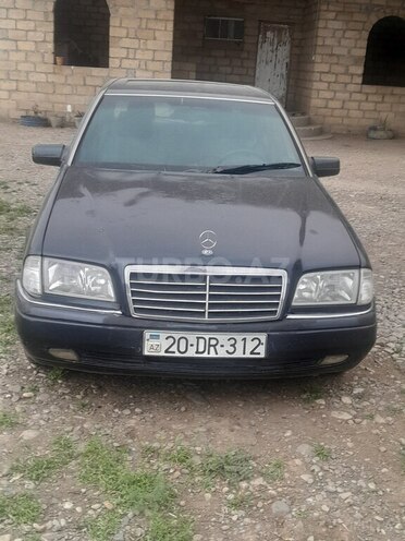 Mercedes C 280 1996, 300,000 km - 2.8 l - Gəncə