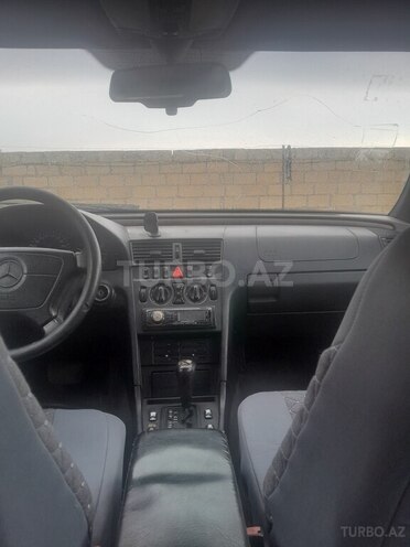 Mercedes C 280 1996, 300,000 km - 2.8 l - Gəncə
