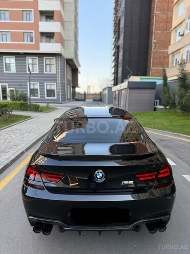BMW M6 2014, 110,000 km - 4.4 l - Bakı