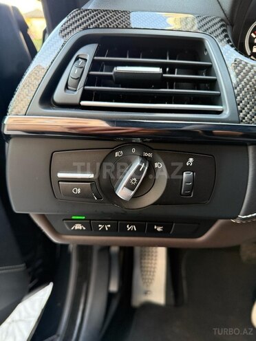 BMW M6 2014, 110,000 km - 4.4 l - Bakı