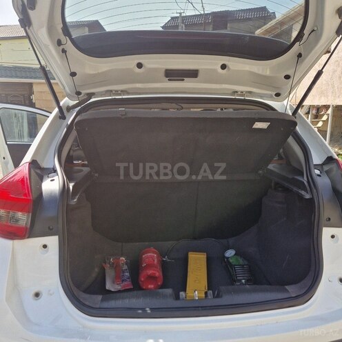 Chery Tiggo 2-10