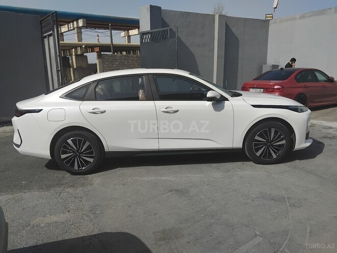 Changan Qiyuan A05 2025, 0 km - 1.5 л - Bakı