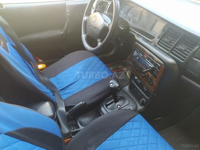 Opel Vectra 1996, 300,000 km - 2.0 l - Bakı