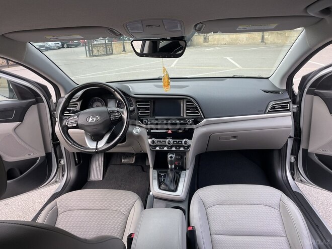 Hyundai Elantra 2019, 138,404 km - 2.0 l - Bakı