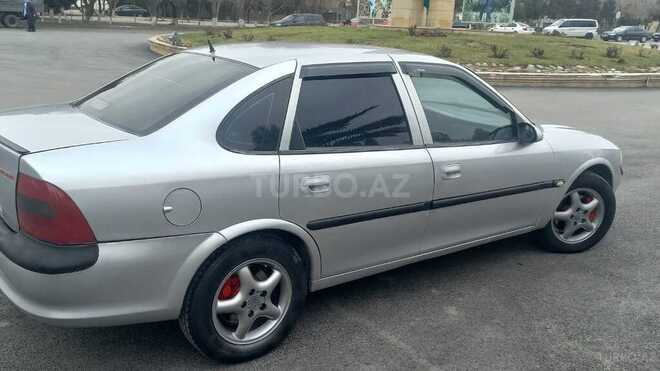 Opel Vectra 1998, 342,352 km - 1.8 l - Sumqayıt