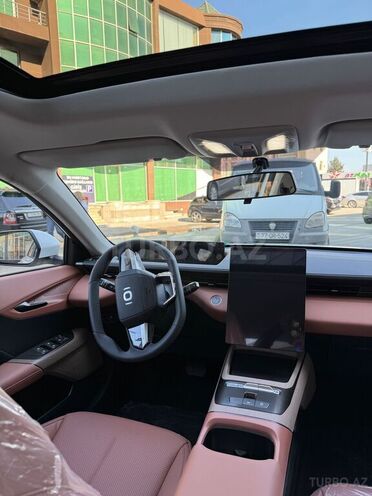 Changan Qiyuan A05 2025, 0 km - 1.5 л - Bakı