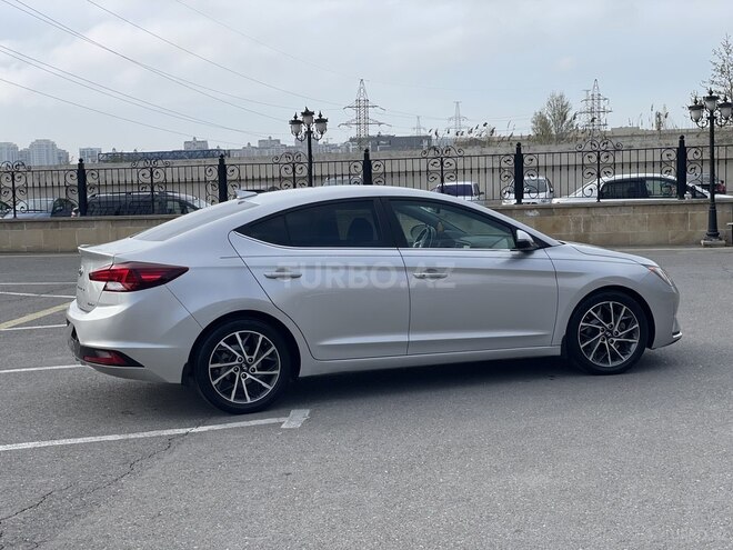 Hyundai Elantra 2019, 138,404 km - 2.0 l - Bakı