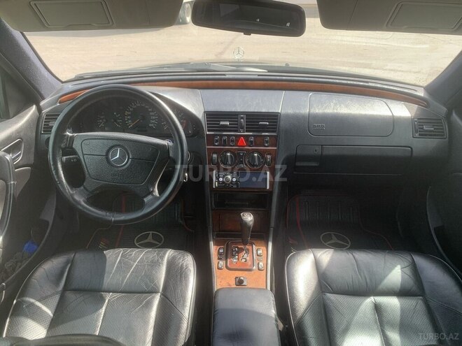 Mercedes C 200 2000, 407,000 km - 2.0 л - Bakı