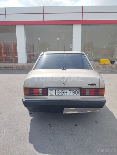 Mercedes 190 1988, 350,000 km - 2.3 l - Beyləqan