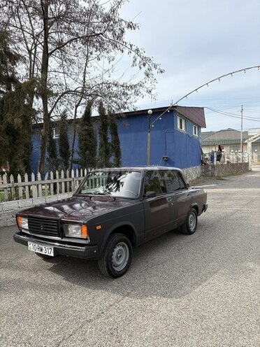 LADA (VAZ) 2107 2006, 88,000 km - 1.5 l - Quba