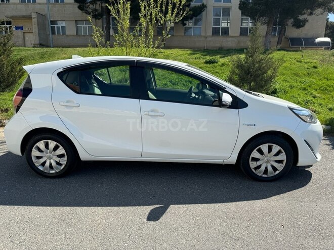 Toyota Aqua 2017, 88,000 km - 1.5 l - Bakı