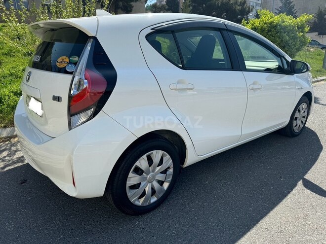 Toyota Aqua 2017, 88,000 km - 1.5 l - Bakı