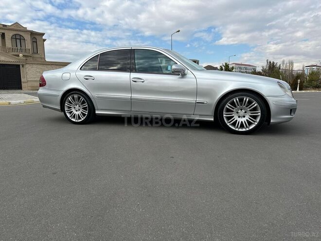 Mercedes E 200 2008, 294,000 km - 1.8 l - Naxçıvan