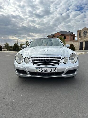 Mercedes E 200 2008, 294,000 km - 1.8 l - Naxçıvan