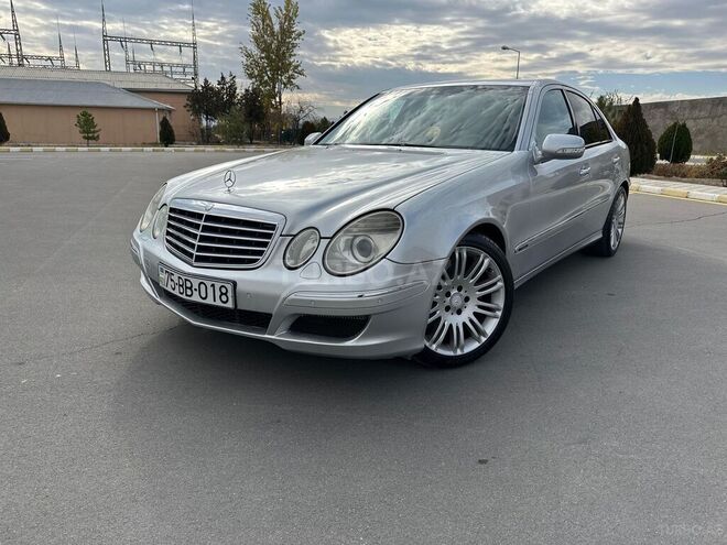 Mercedes E 200 2008, 294,000 km - 1.8 l - Naxçıvan