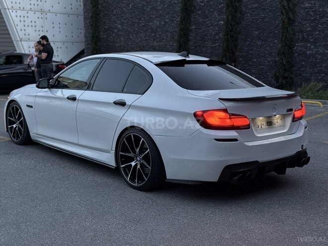 BMW 528 2015, 180,000 km - 2.0 l - Bakı
