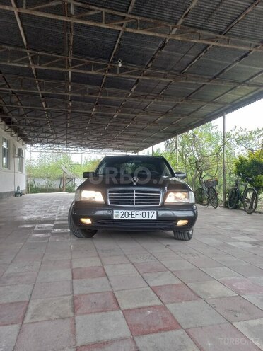 Mercedes C 200 1994, 365,500 km - 2.0 л - Biləsuvar