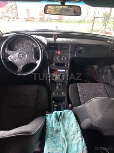 Mercedes C 200 1994, 365,500 km - 2.0 л - Biləsuvar