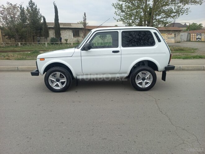 LADA (VAZ) Niva 2024, 15,100 km - 1.7 л - Gəncə