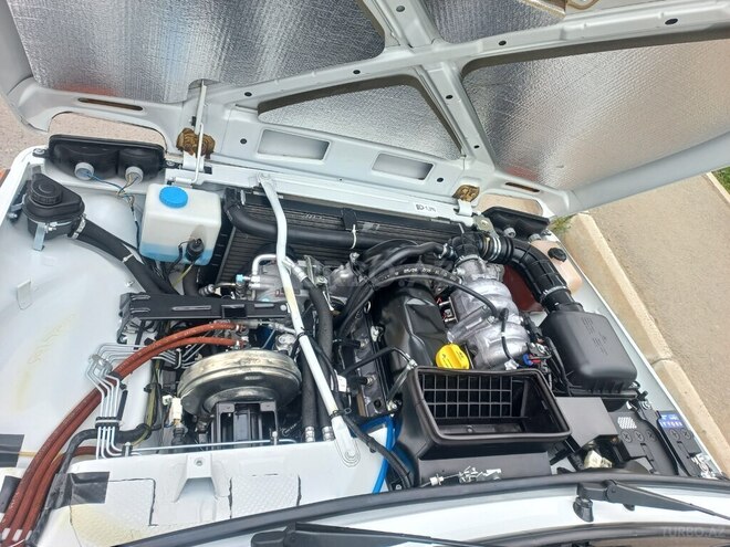 LADA (VAZ) Niva 2024, 15,100 km - 1.7 л - Gəncə