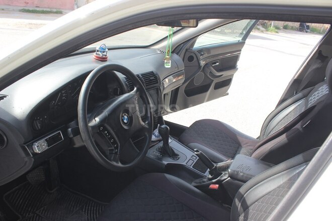 BMW 520 1997, 400,000 km - 2.0 л - Bakı