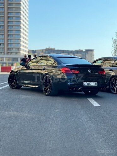 BMW M6 2014, 105,000 km - 4.4 l - Bakı