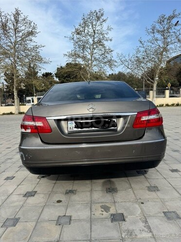 Mercedes E 200 d 2009, 385,000 km - 2.2 l - Bakı