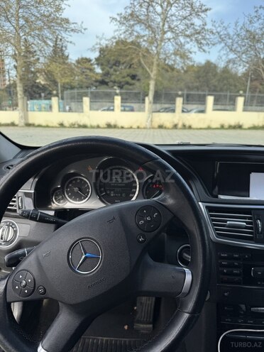 Mercedes E 200 d 2009, 385,000 km - 2.2 l - Bakı