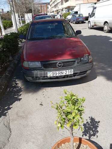 Opel Astra 1992, 380,000 km - 1.8 l - Bakı