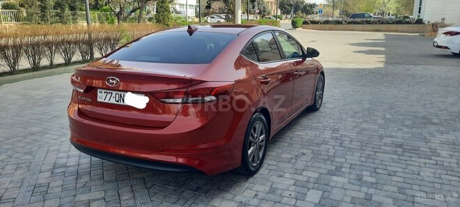 Hyundai Elantra 2017, 124,000 km - 2.0 л - Bakı