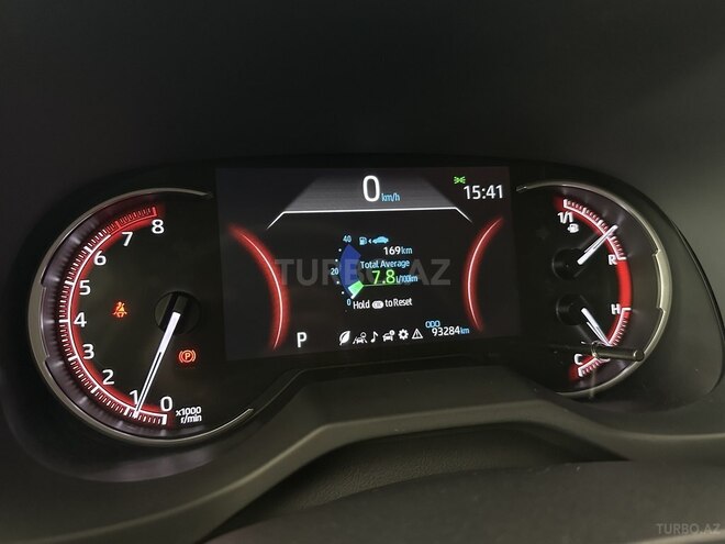 Toyota RAV4-17
