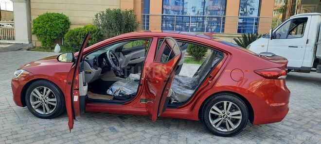 Hyundai Elantra 2017, 124,000 km - 2.0 л - Bakı
