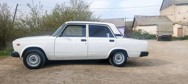 LADA (VAZ) 2107 2010, 95,000 km - 1.6 л - Neftçala