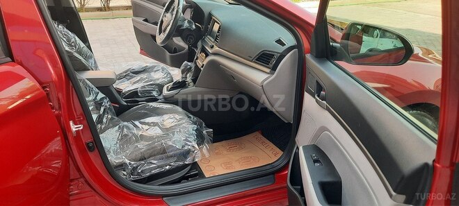 Hyundai Elantra 2017, 124,000 km - 2.0 л - Bakı