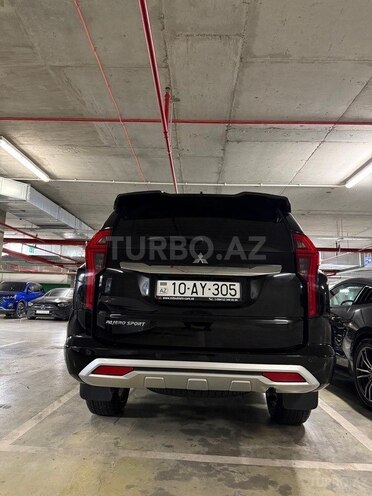 Mitsubishi Pajero Sport 2020, 129,000 km - 3.0 l - Bakı