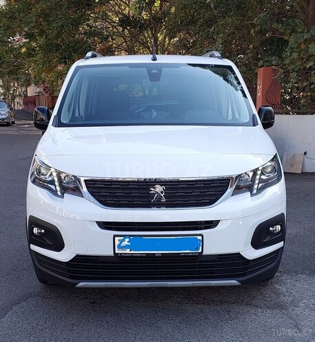 Peugeot Rifter 2024, 43,800 km - 1.6 л - Bakı