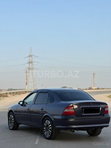 Opel Vectra 1996, 256,000 km - 1.8 l - Sumqayıt
