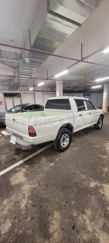 Mitsubishi L200 1999, 225,000 km - 2.5 л - Bakı