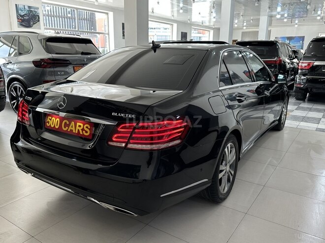 Mercedes E 220 d-16