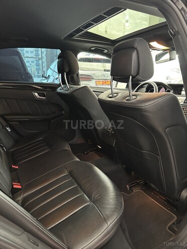 Mercedes E 220 d-18