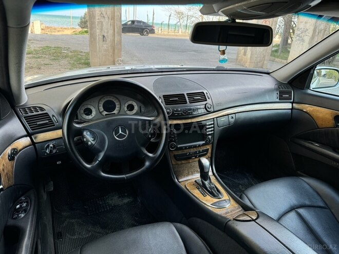 Mercedes E 220 d 2004, 391,000 km - 2.2 l - Bakı