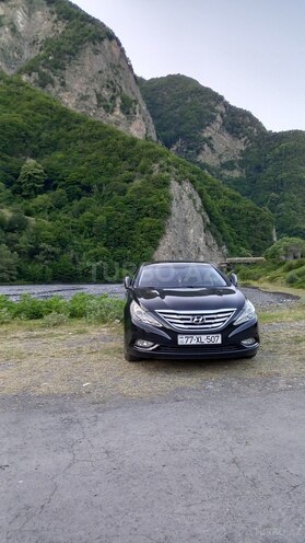 Hyundai Sonata 2009, 244,000 km - 2.0 l - Şəki