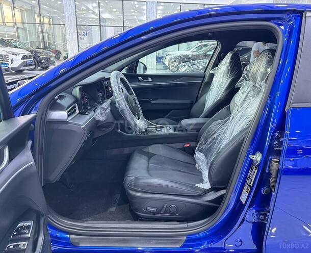 Kia K5-11