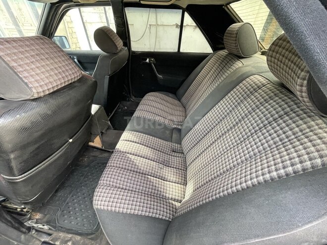 Mercedes 190 1991, 280,000 km - 2.0 l - Bakı