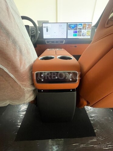 Li Auto L9 2024, 0 km - 1.5 л - Bakı