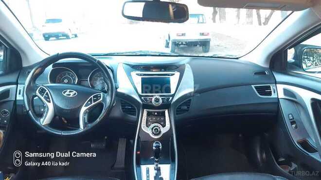 Hyundai Elantra 2012, 180,000 km - 1.8 l - Tovuz