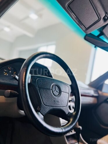 Mercedes E 200 1995, 286,734 km - 2.0 l - Bakı