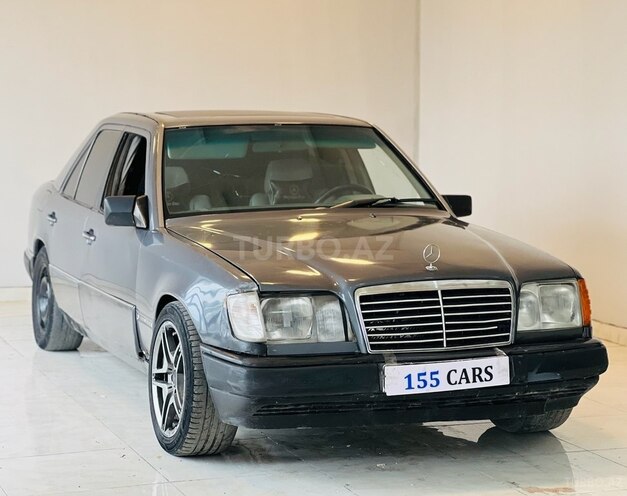 Mercedes E 200 1995, 286,734 km - 2.0 l - Bakı