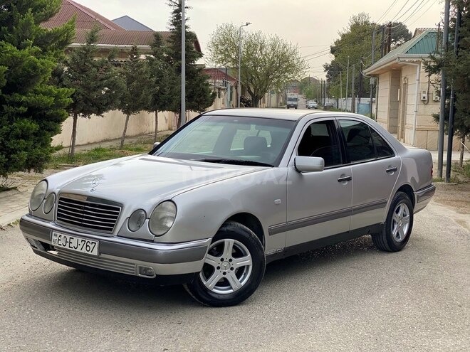 Mercedes E 230 1997, 350,000 km - 2.3 l - Bakı