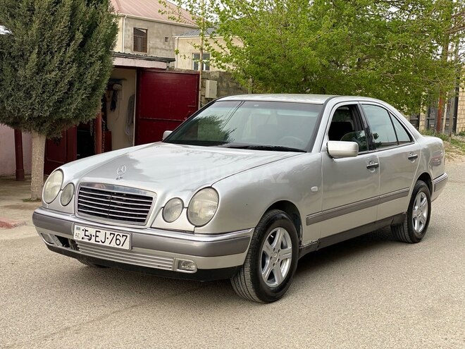 Mercedes E 230 1997, 350,000 km - 2.3 l - Bakı